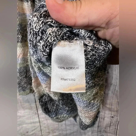 Wranglers Women’s Knit Long Sleeve Striped Sweater - Picture 4 of 5